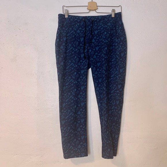 Backcountry On the Go Ankle Pant Hiking Travel Blue Floral size Medium - Picture 1 of 5